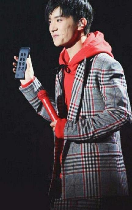 娱乐圈吃瓜猛料吴京